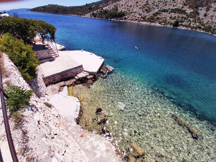Apartments Carmen Vinišće Εξωτερικό φωτογραφία